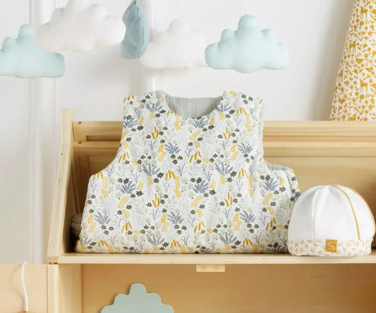 Gigoteuse naissance motif végétal - PROMENONS NOUS BB Cigogne