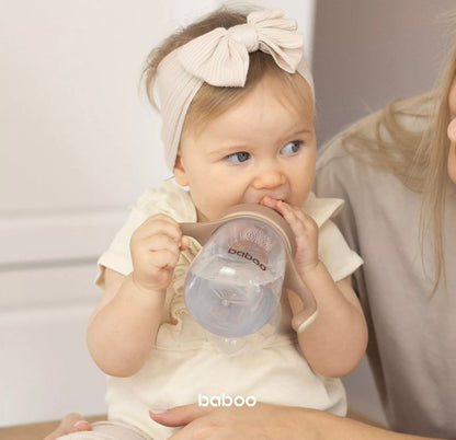 Tasse BABOO® avec bec verseur en silicone, 260 ml, Au Naturale, cacao, 6+ mois BB Cigogne