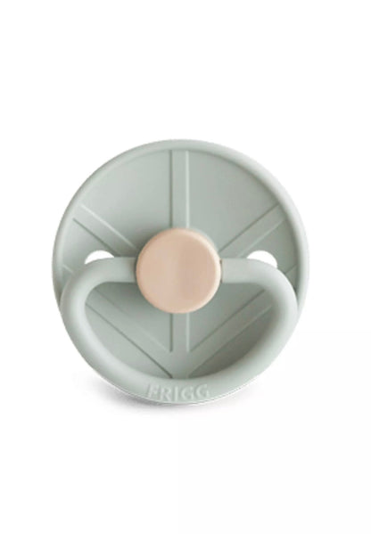 Sucette FRIGG Little Viking(Taille 0/6mois) - VERT SAUGE BB Cigogne