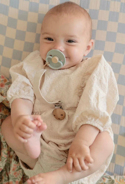 Sucette FRIGG Little Viking(Taille 0/6mois) - VERT SAUGE BB Cigogne