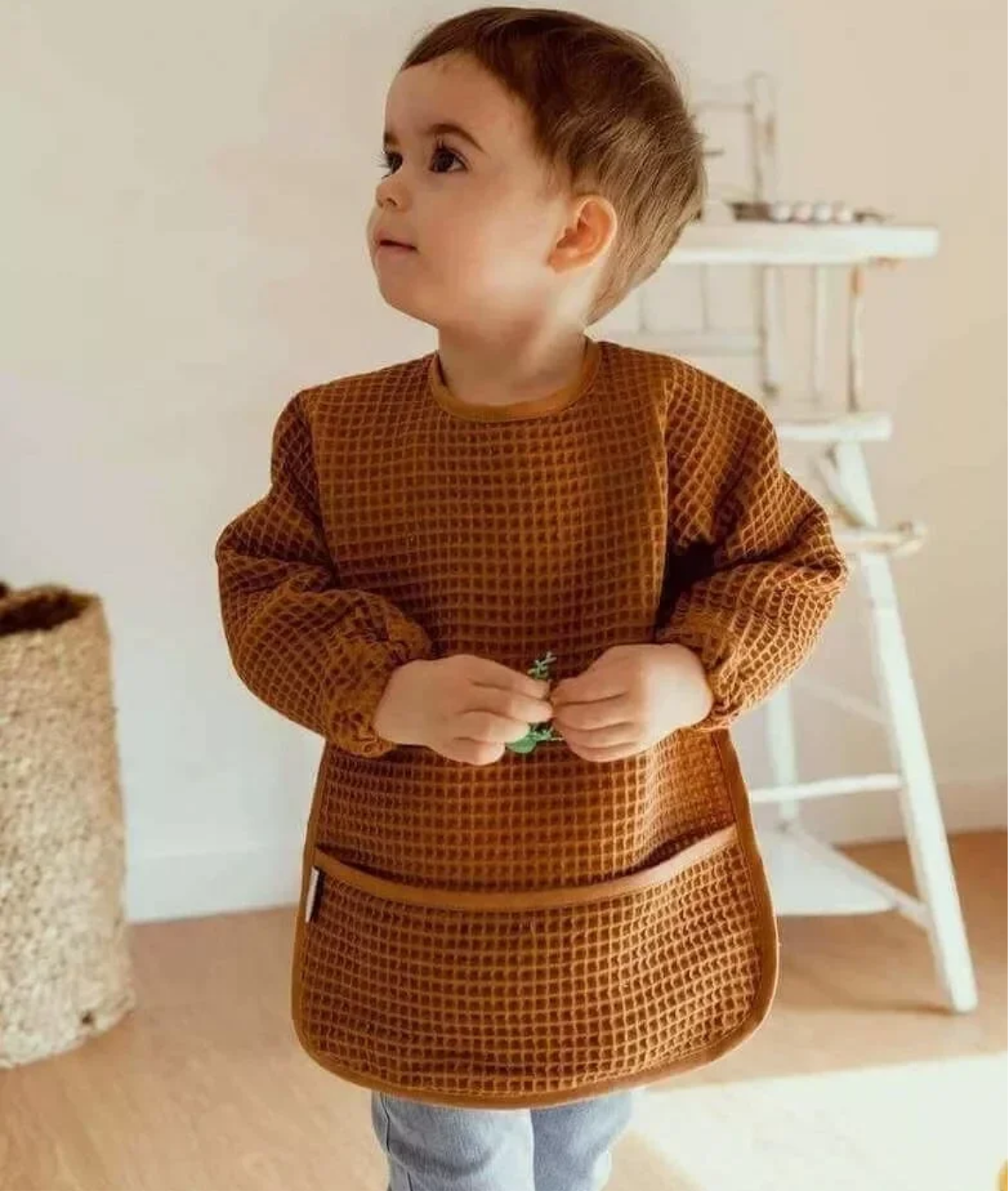 Bavoir à manches nid d'abeille - CARAMEL BB Cigogne