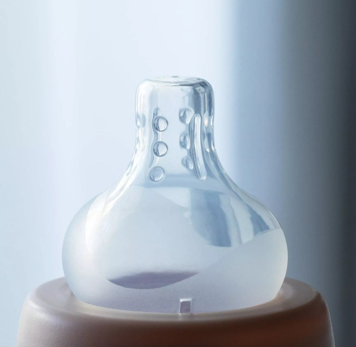 2 Tétines en silicone anti-colique avec technologie 3 valves, col large, liquides épais (6 mois et plus)