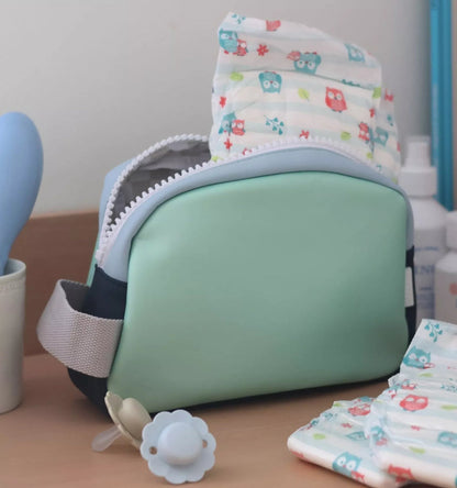 BEABA , Trousse de toilette Faro- MATCHA LATTE BB Cigogne